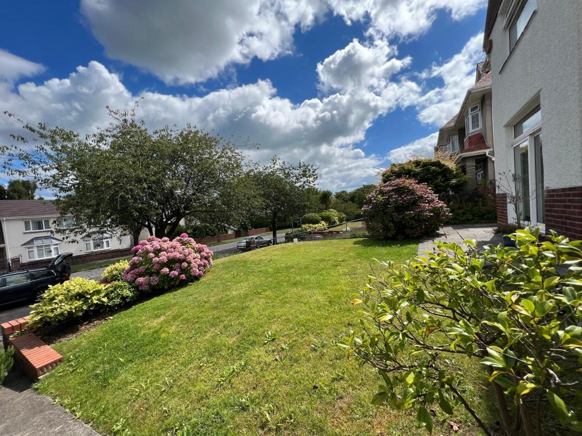 Gower Getaway - Parking & Ensuite Swansea Luaran gambar